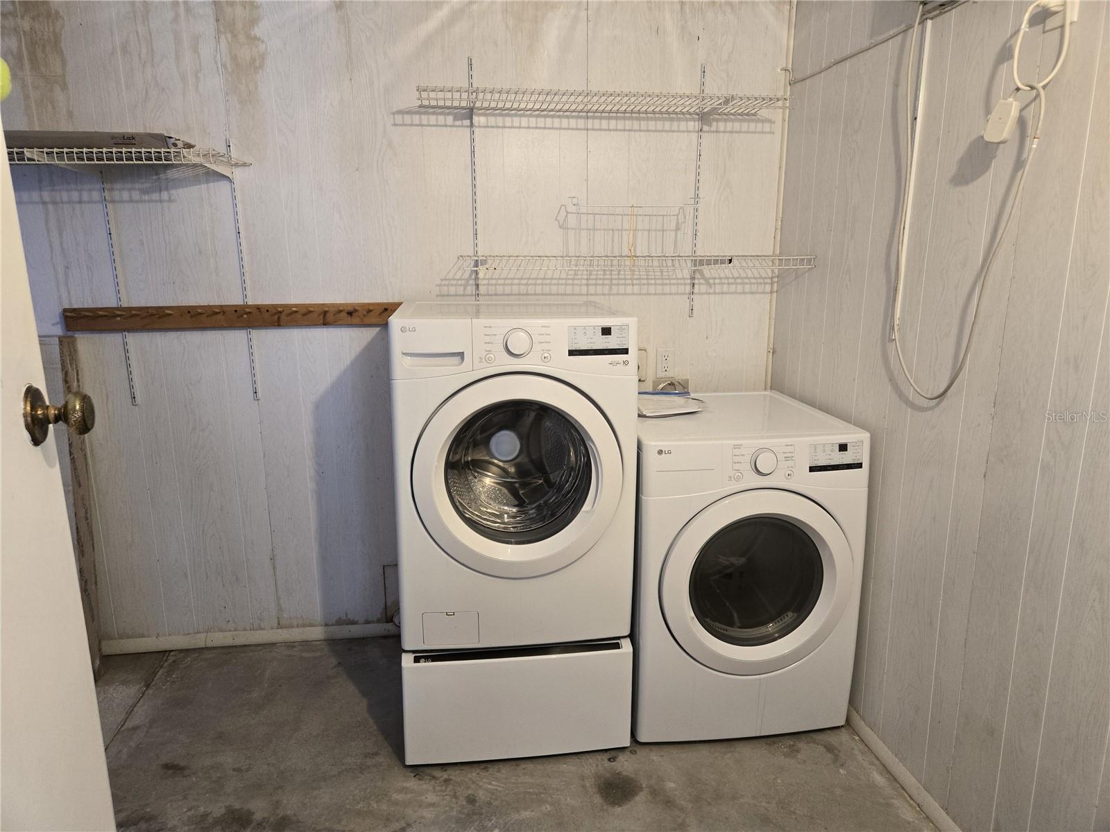 Image 9 of 34 For 3500 Blossom Circle Ge