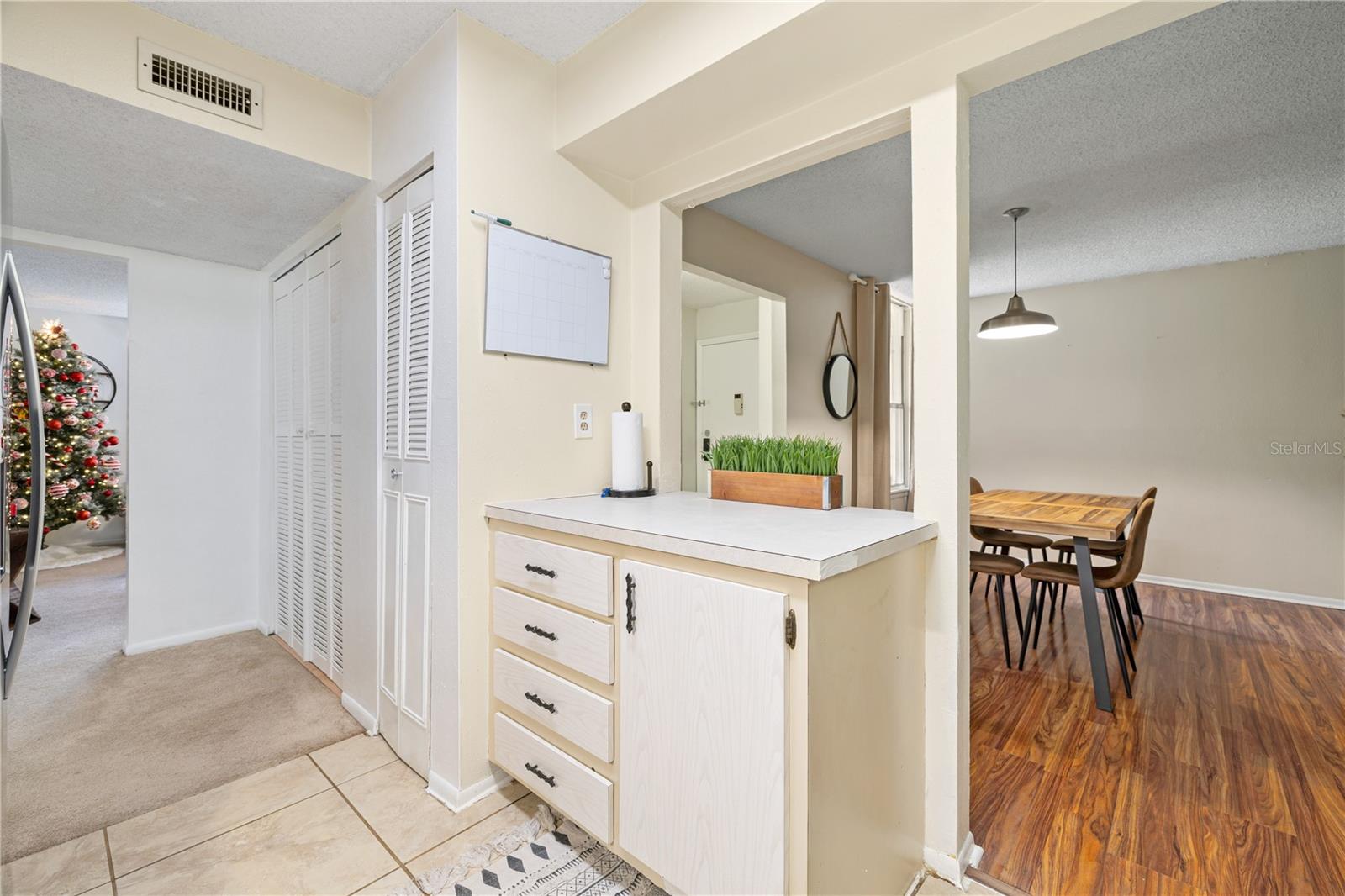 Image 18 of 45 For 504 Orange Drive 11