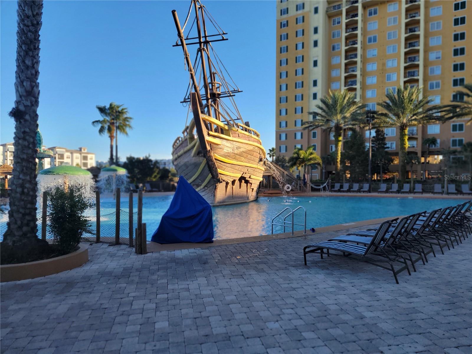 Image 15 of 19 For 8101 Resort Village Drive 31212