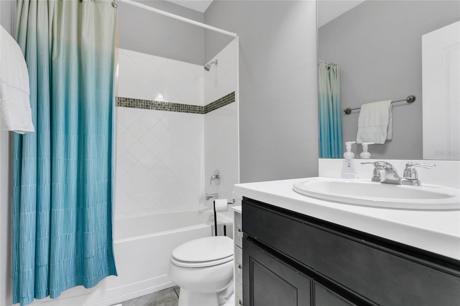 Image 13 of 21 For 15663 Kinnow Mandarin Lane