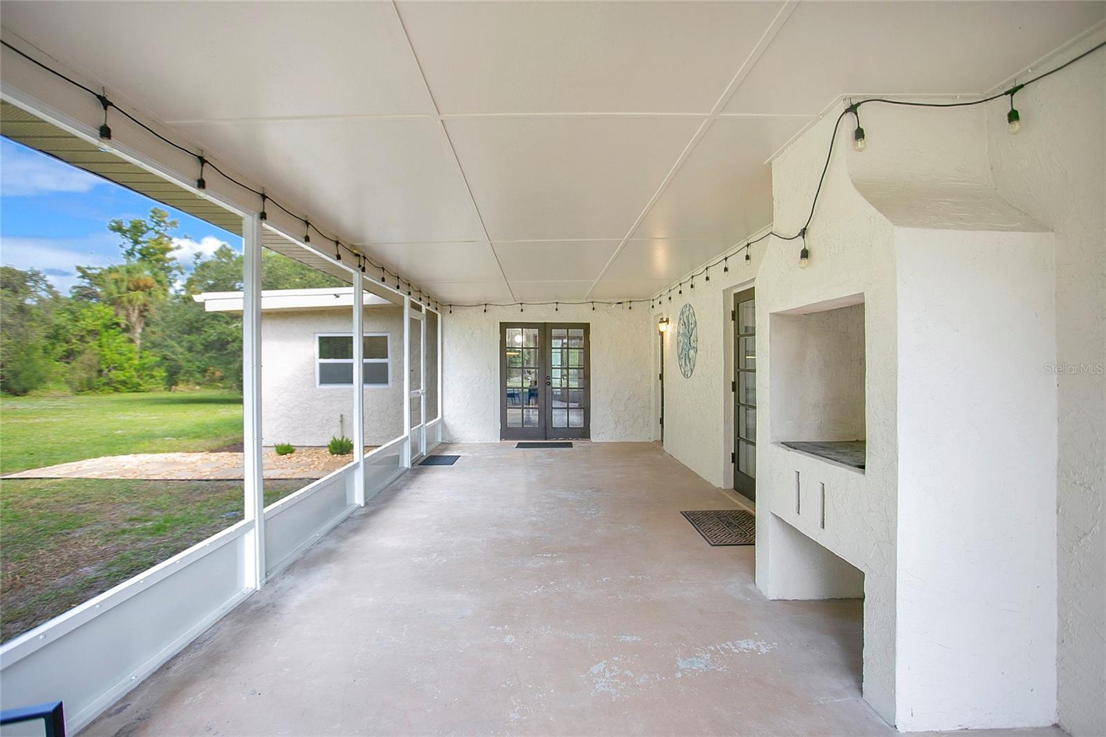 Image 19 of 28 For 160 Grant Road