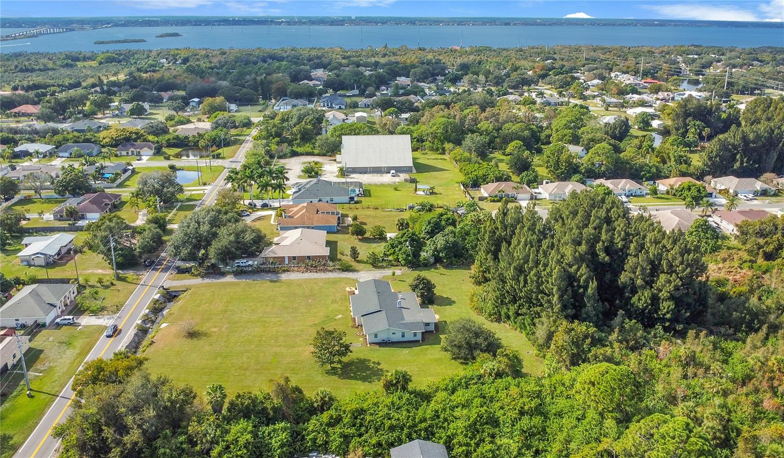 Image 25 of 28 For 160 Grant Road