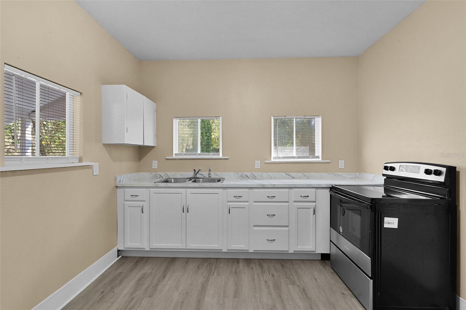 Image 17 of 38 For 2245 63rd Place