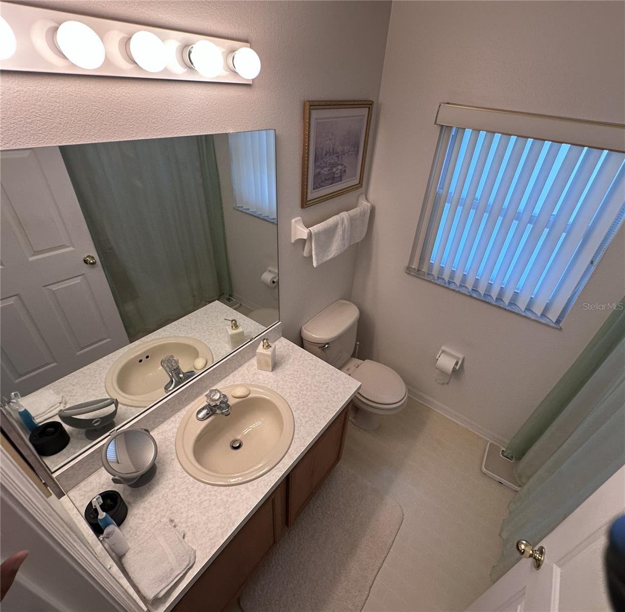 Image 25 of 38 For 515 Whittier Street