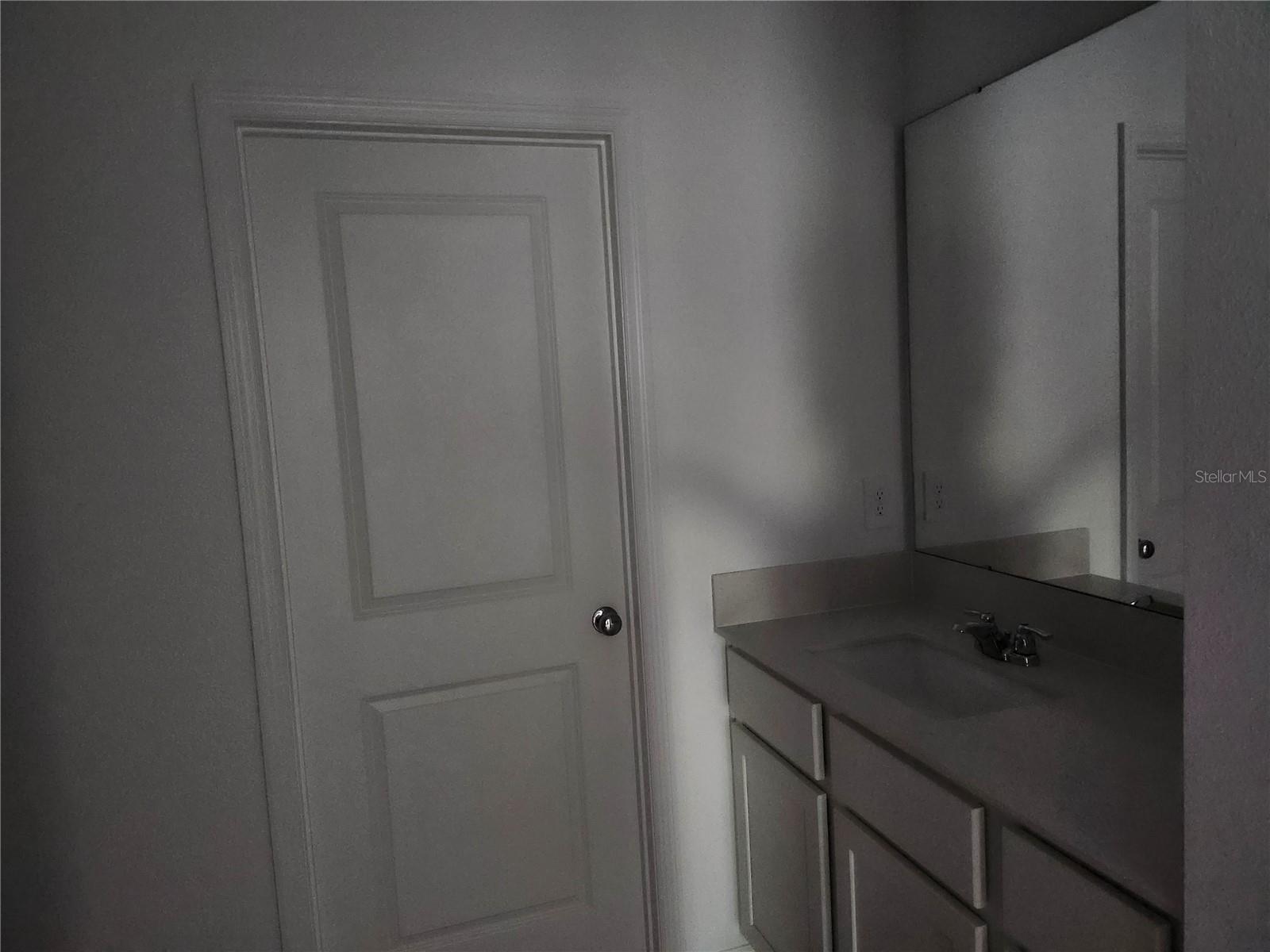 Image 16 of 35 For 2704 Lookout Ridge Rd