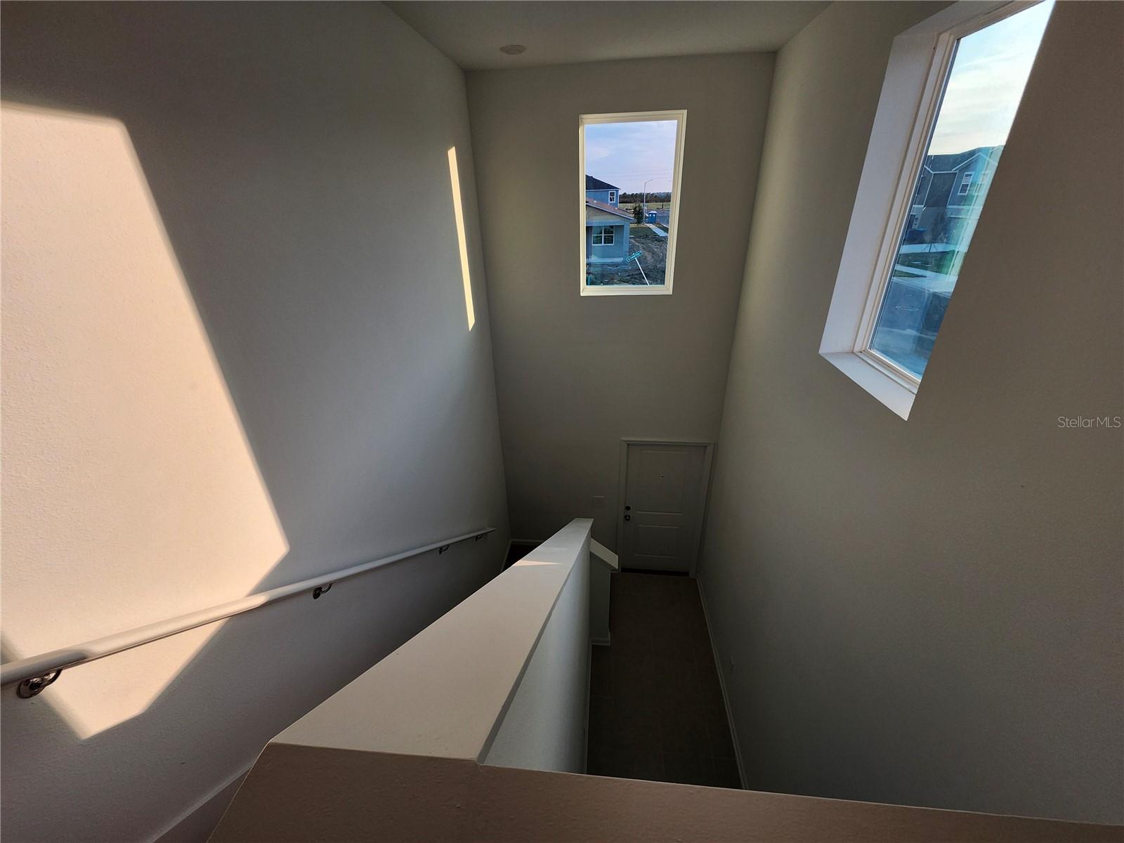 Image 22 of 35 For 2704 Lookout Ridge Rd