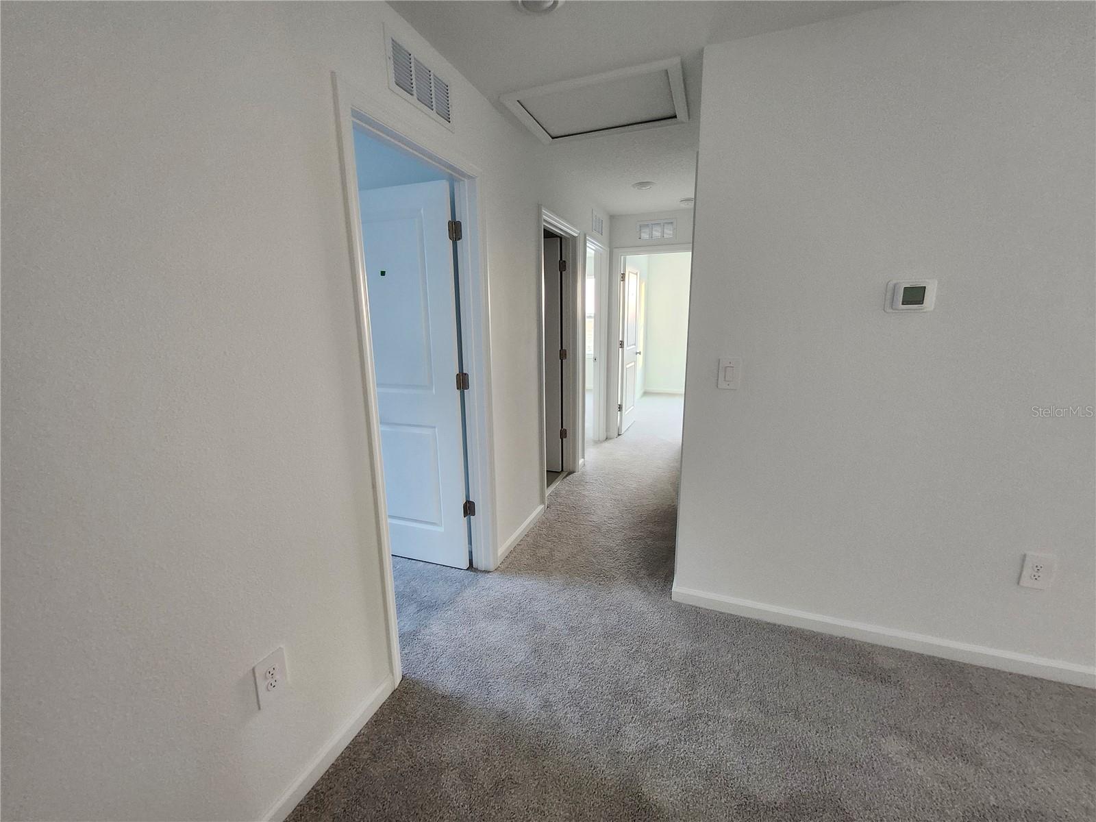 Image 27 of 35 For 2704 Lookout Ridge Rd