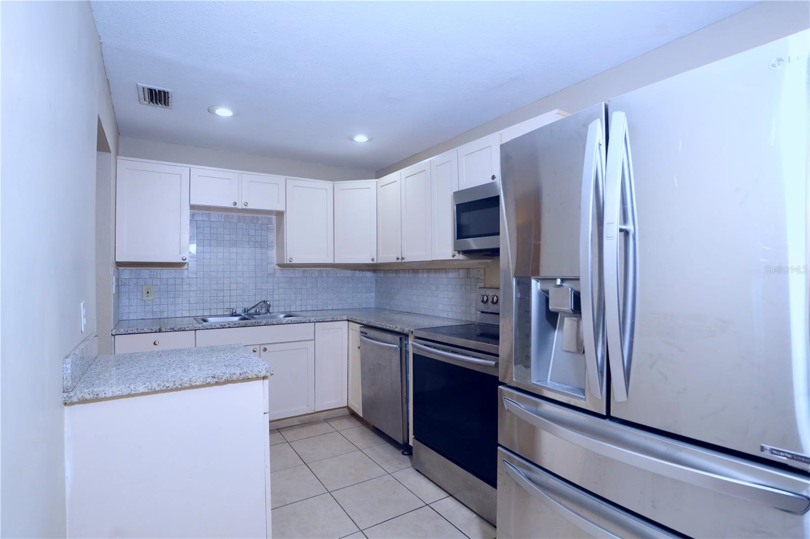 Image 13 of 47 For 3328 Coleman Place