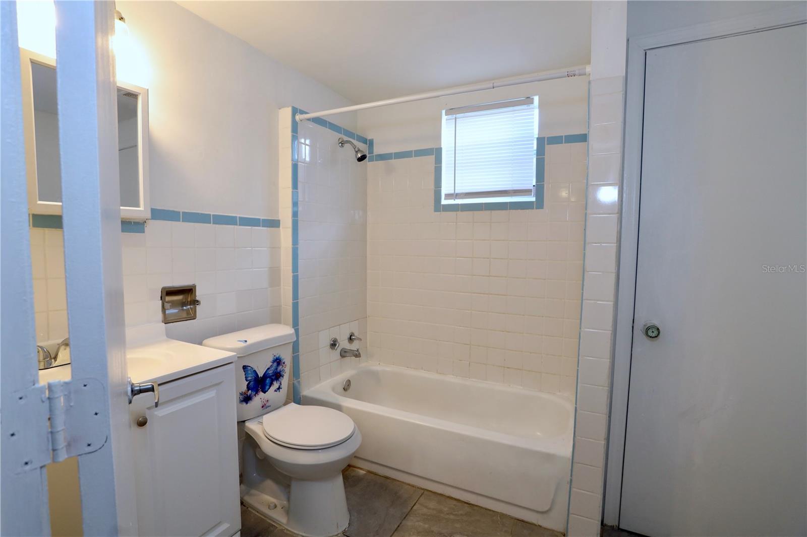 Image 18 of 47 For 3328 Coleman Place