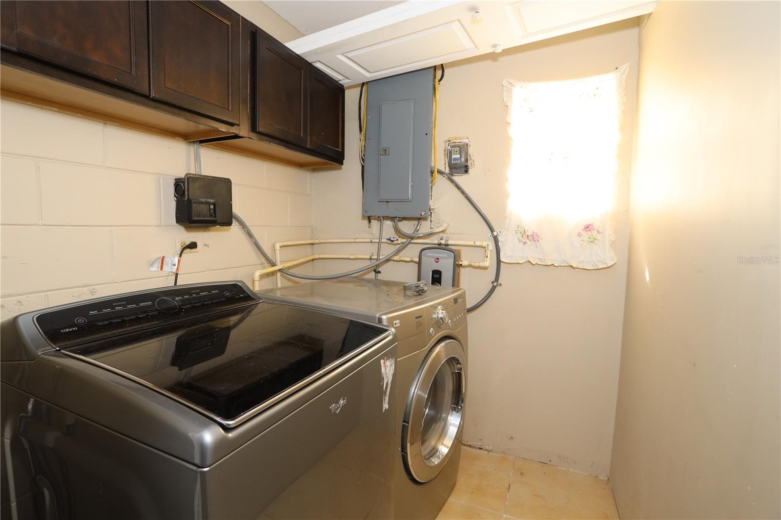 Image 23 of 47 For 3328 Coleman Place