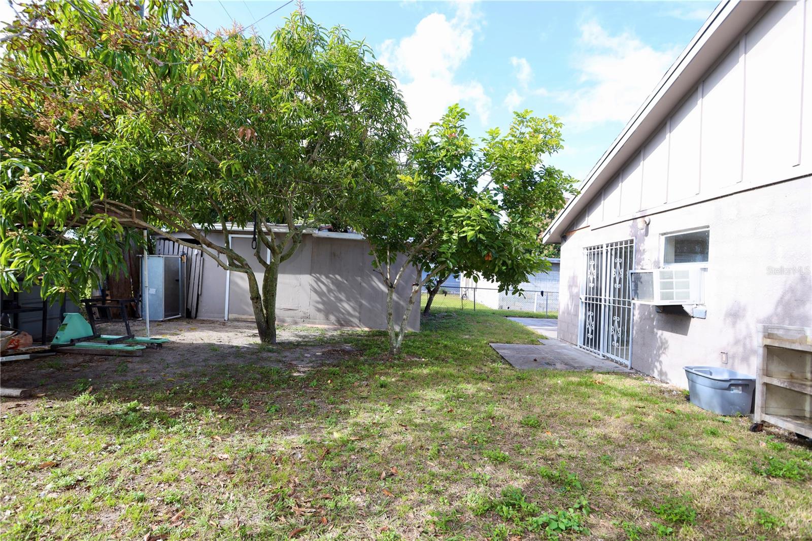 Image 33 of 47 For 3328 Coleman Place