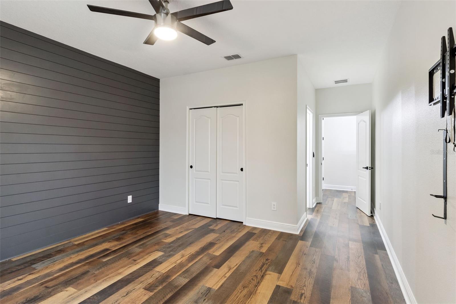 Image 24 of 40 For 15309 Honeybell Drive