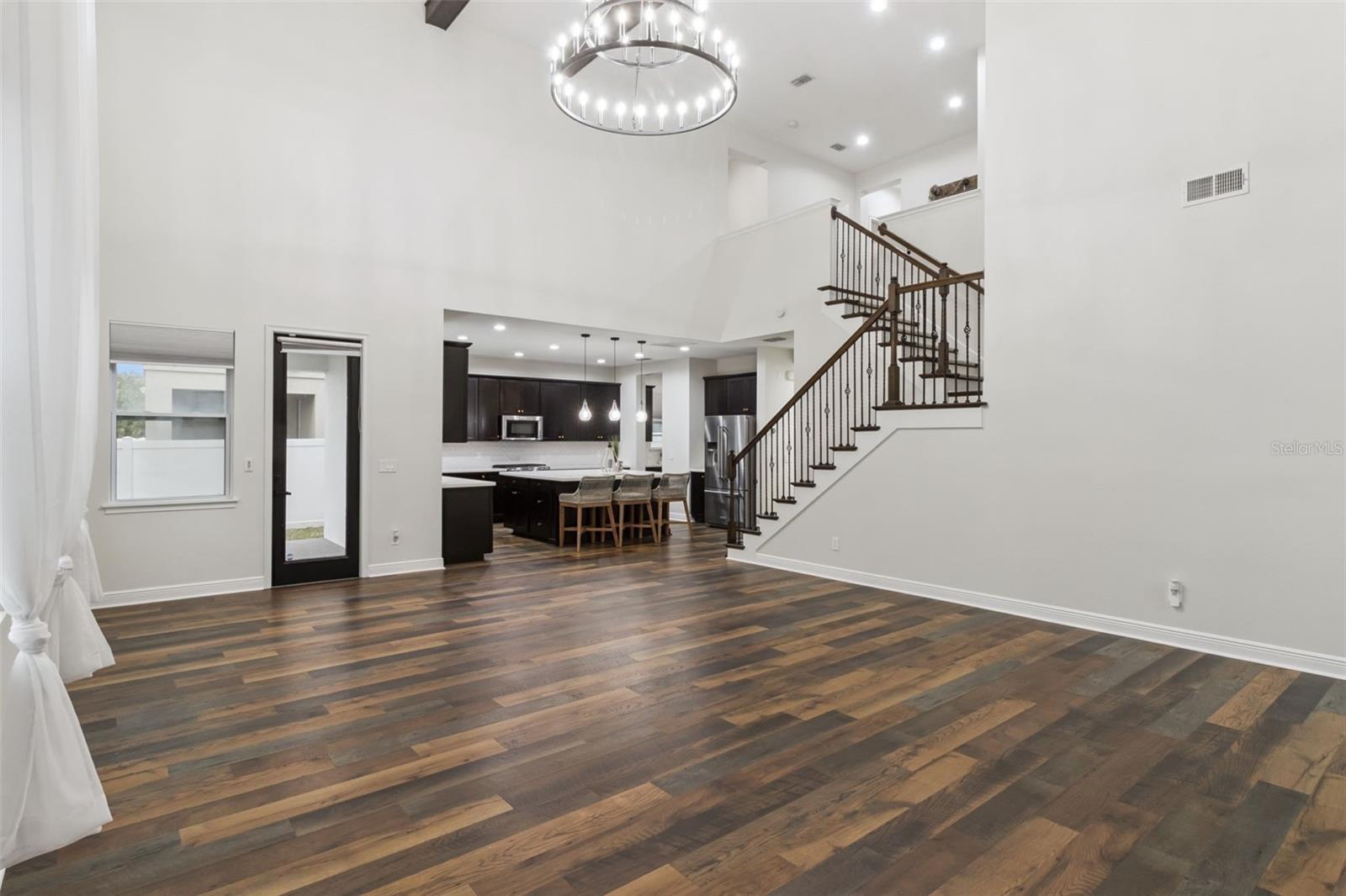 Image 9 of 40 For 15309 Honeybell Drive