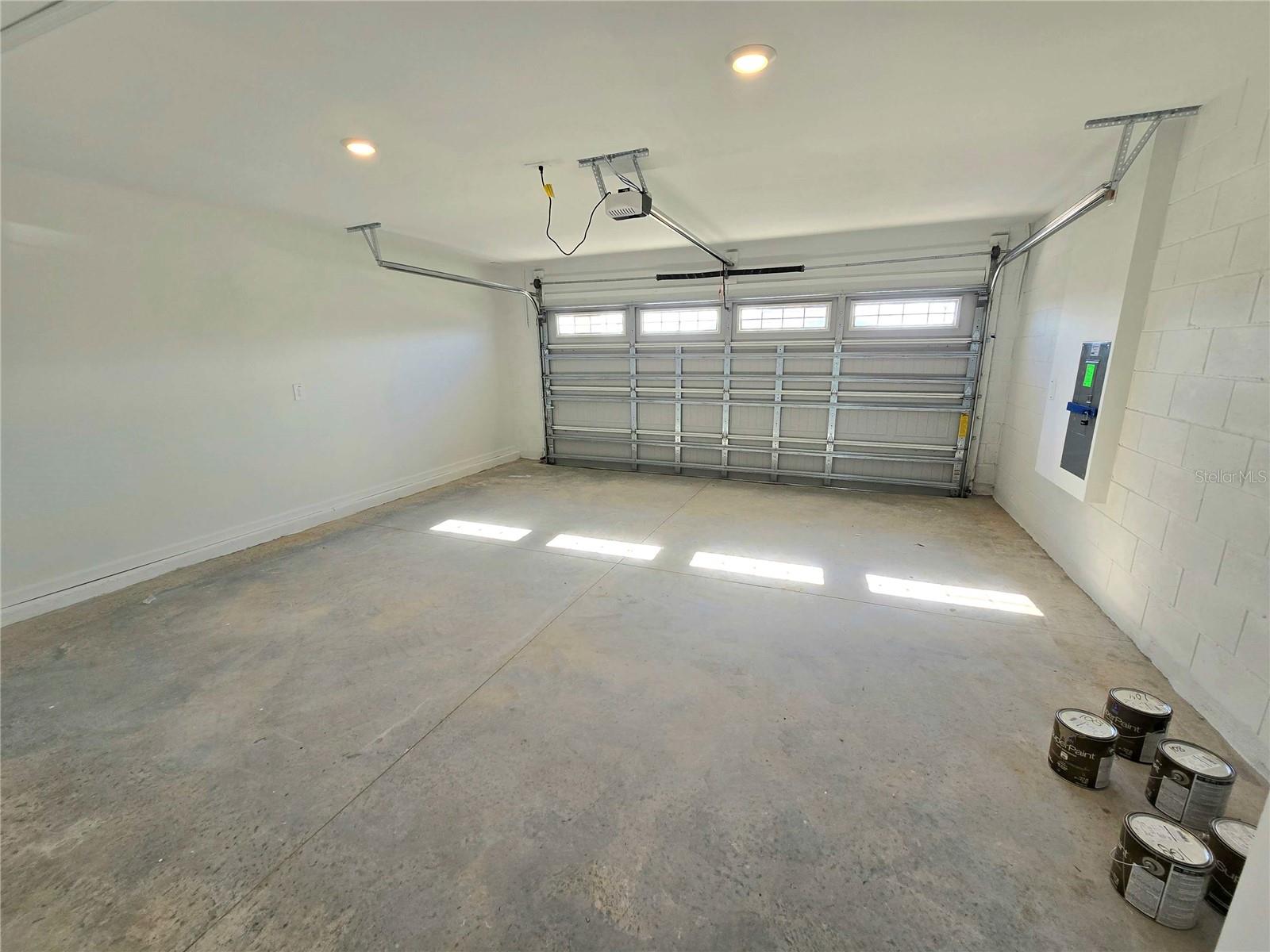 Image 19 of 27 For 3504 Chinotto Drive