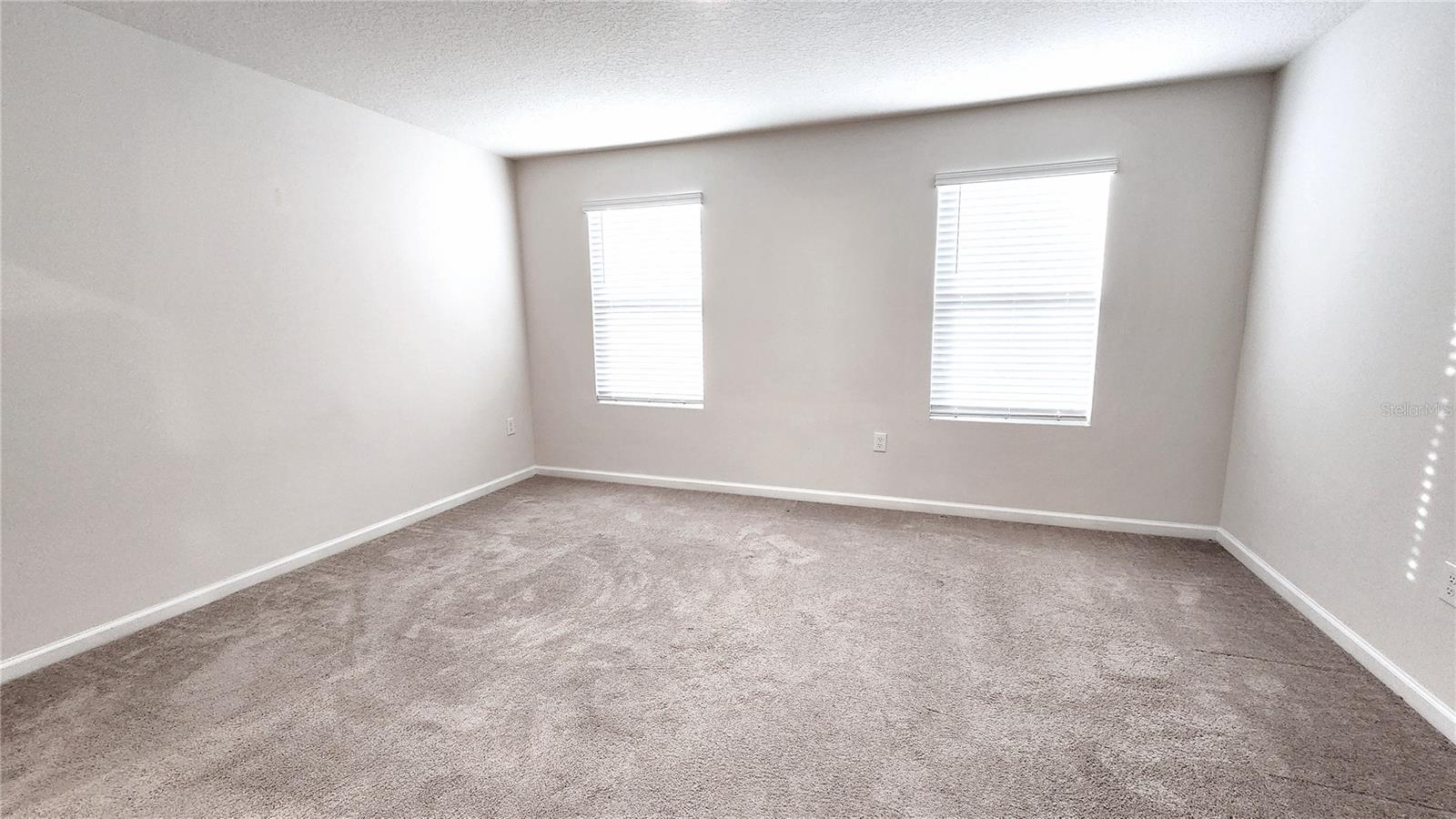 Image 13 of 25 For 271 Blueberry Lane