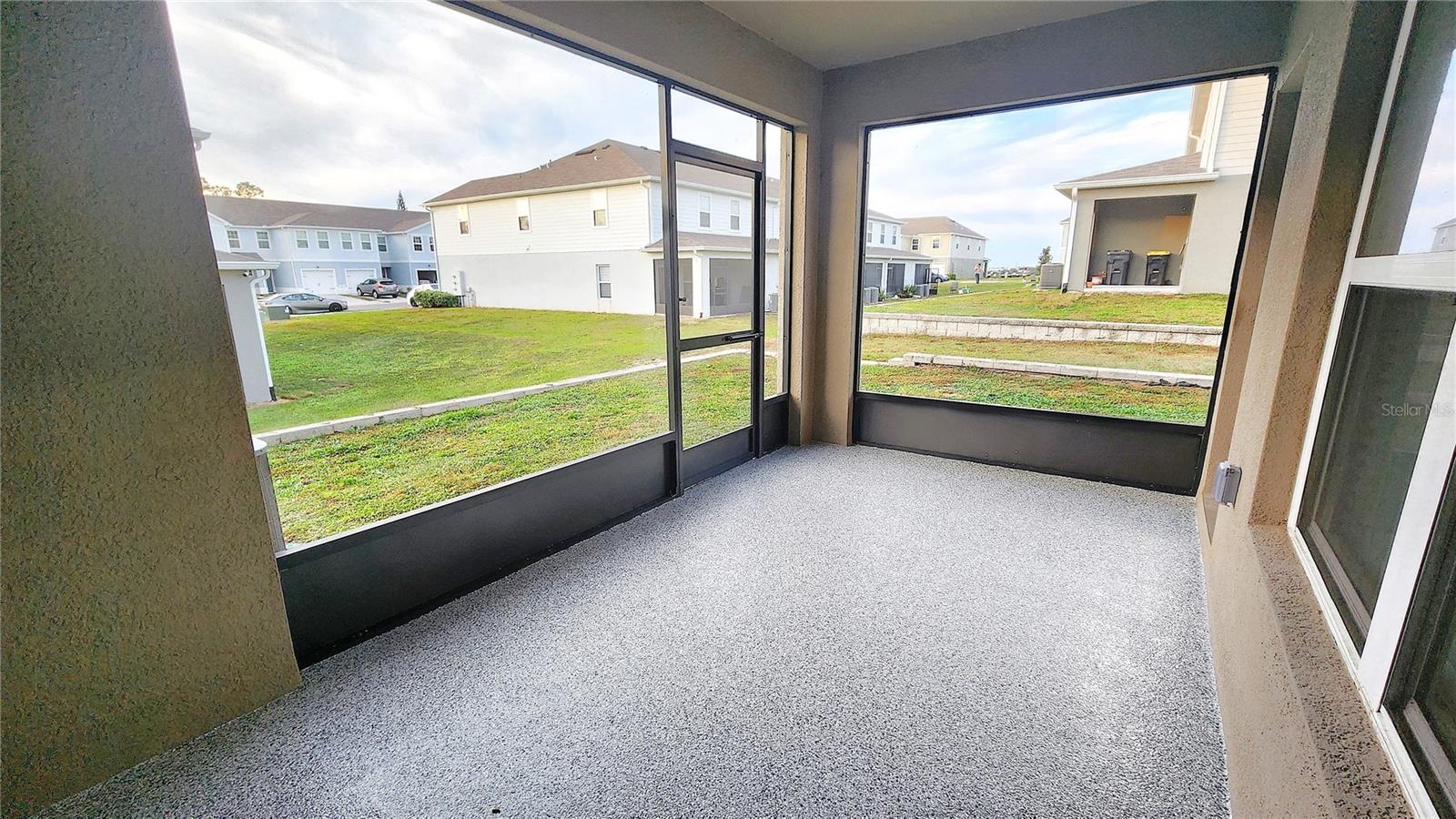 Image 22 of 25 For 271 Blueberry Lane