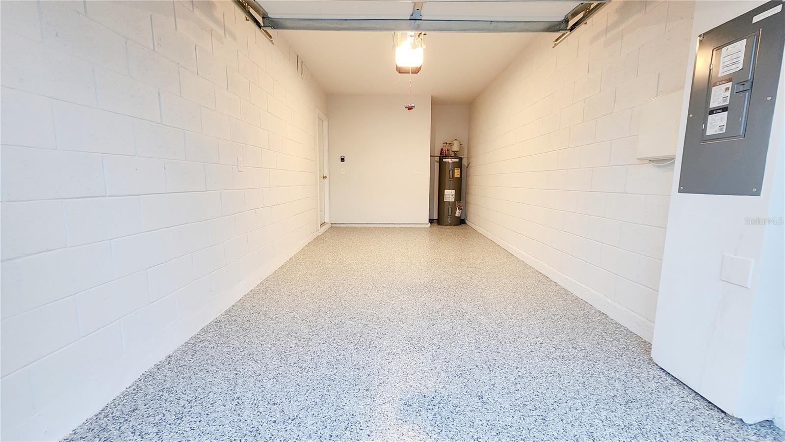 Image 23 of 25 For 271 Blueberry Lane