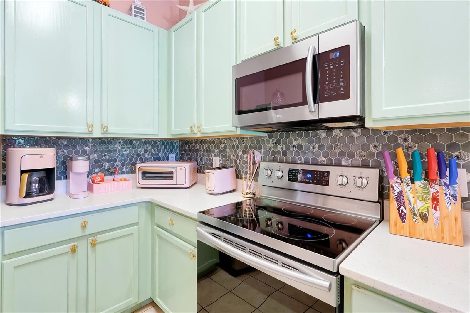 Image 12 of 65 For 1004 Gran Bahama Boulevard 1004