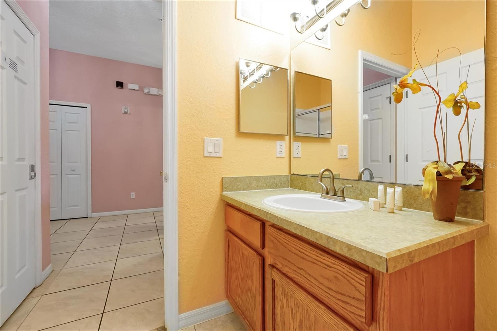 Image 32 of 65 For 1004 Gran Bahama Boulevard 1004