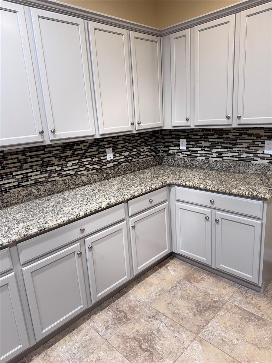 Image 10 of 29 For 245 Viola Drive