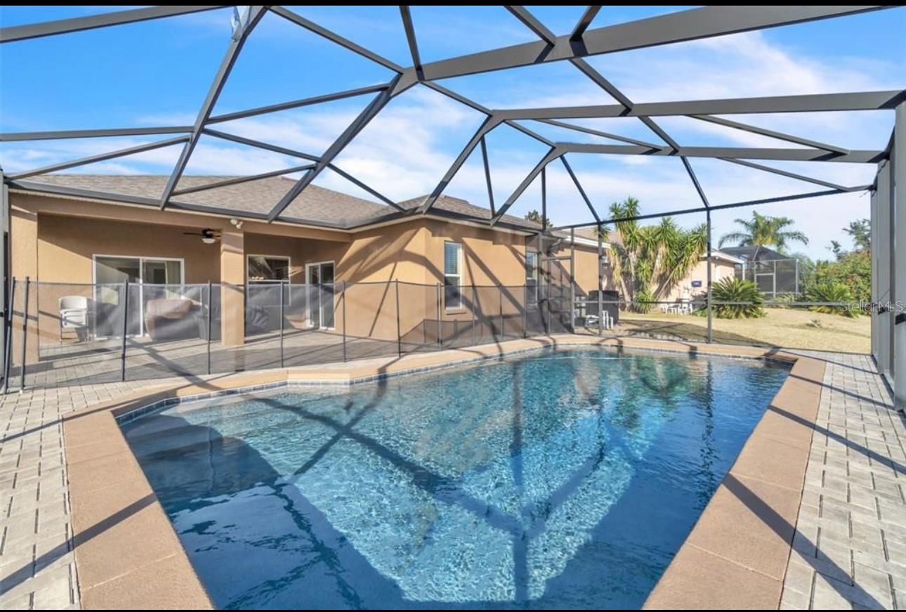 Image 19 of 29 For 245 Viola Drive