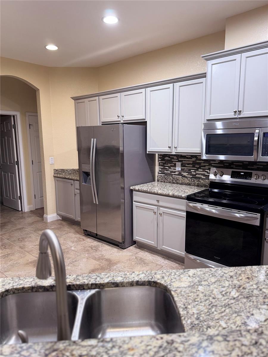 Image 7 of 29 For 245 Viola Drive