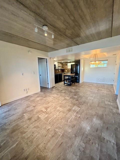 Image 5 of 17 For 620 Osceola Street 106