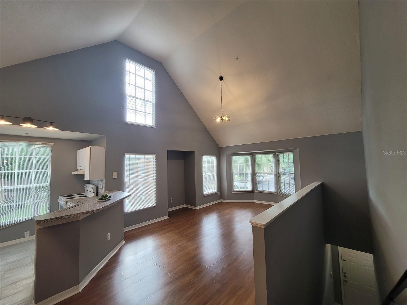 Image 10 of 20 For 6360 Raleigh Street 1711