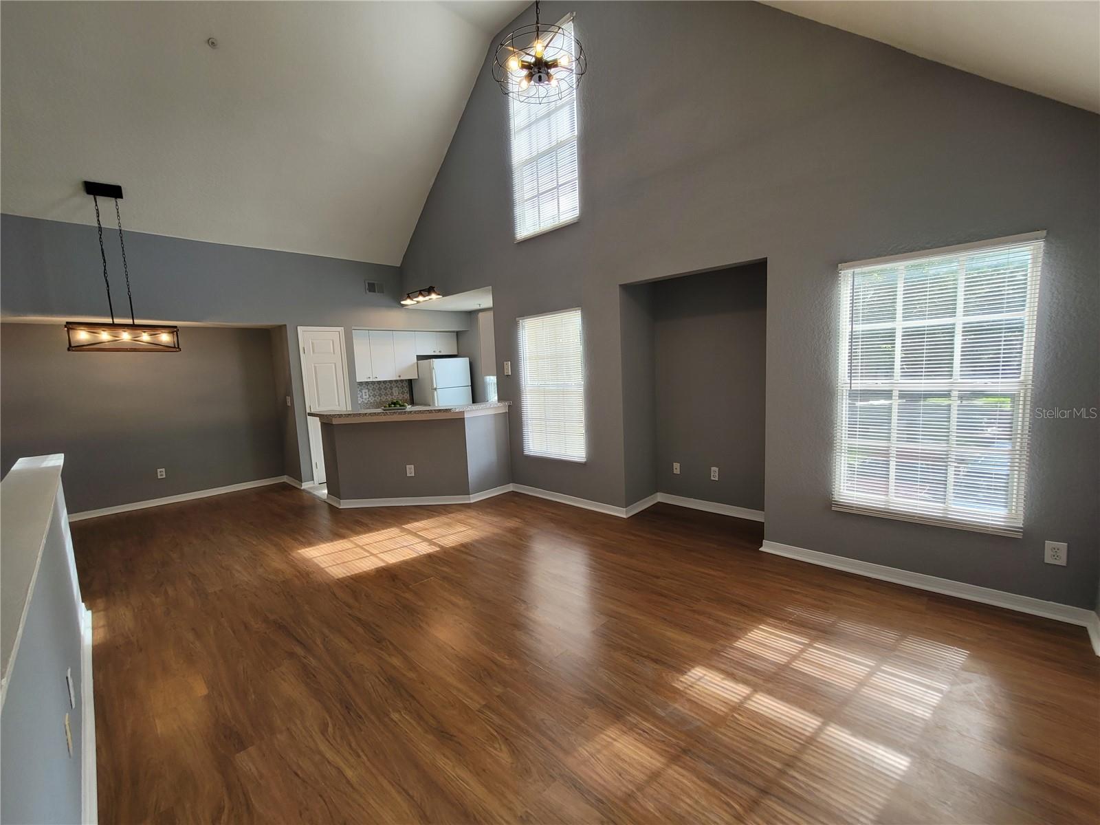 Image 13 of 20 For 6360 Raleigh Street 1711