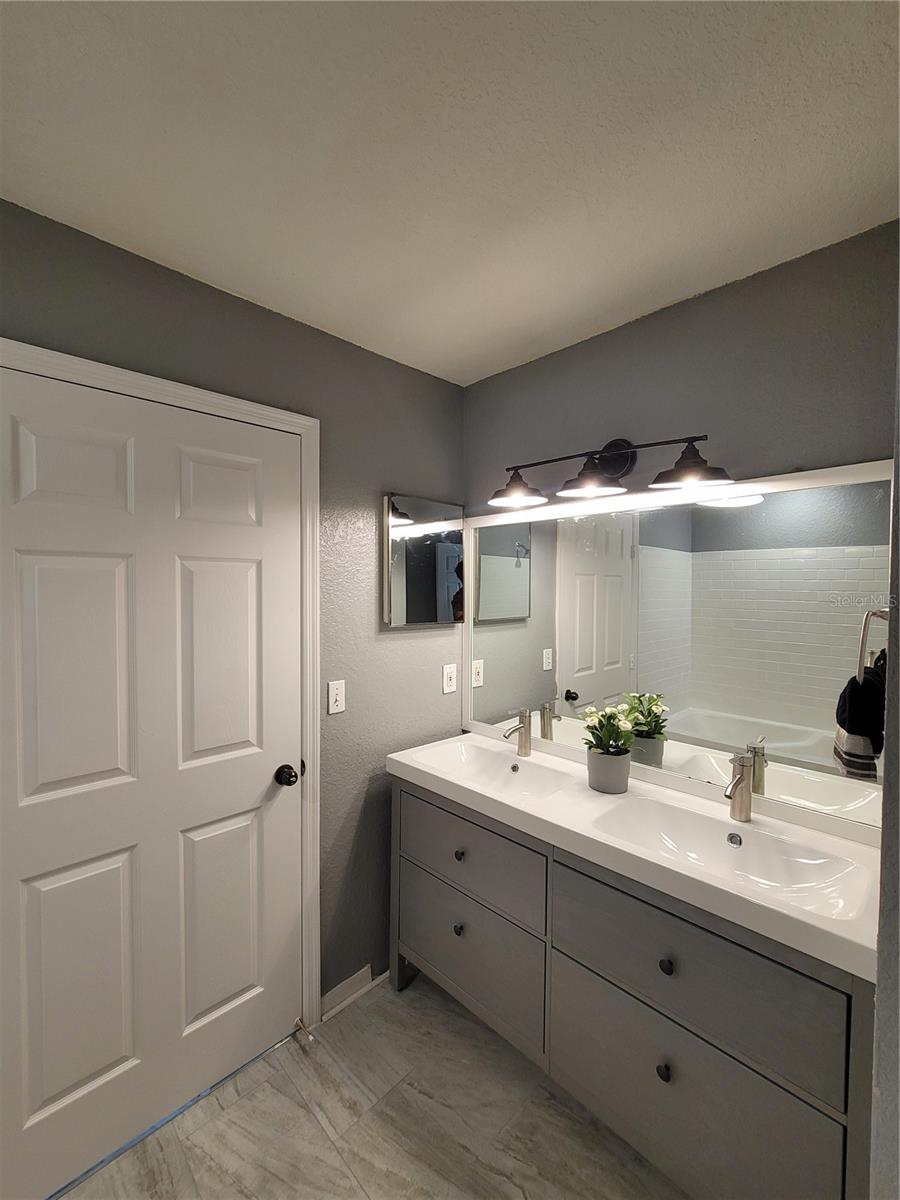 Image 14 of 20 For 6360 Raleigh Street 1711