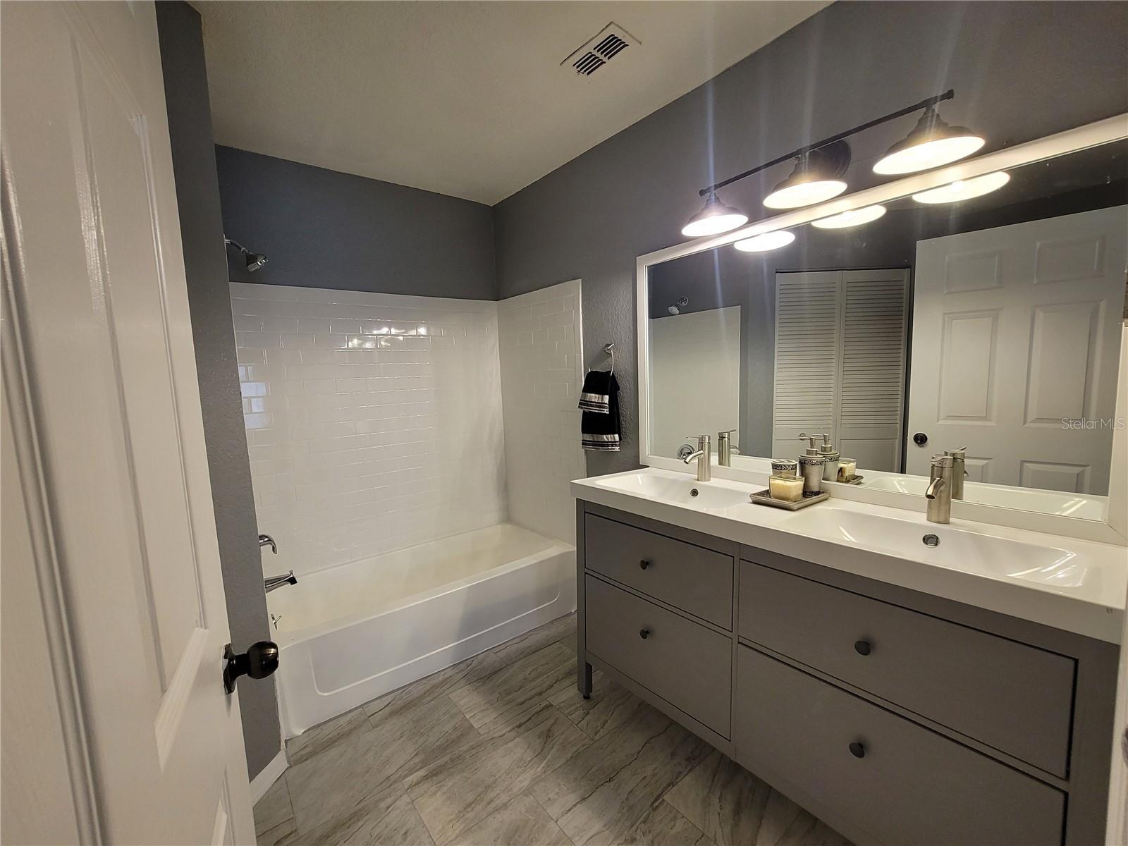 Image 19 of 20 For 6360 Raleigh Street 1711