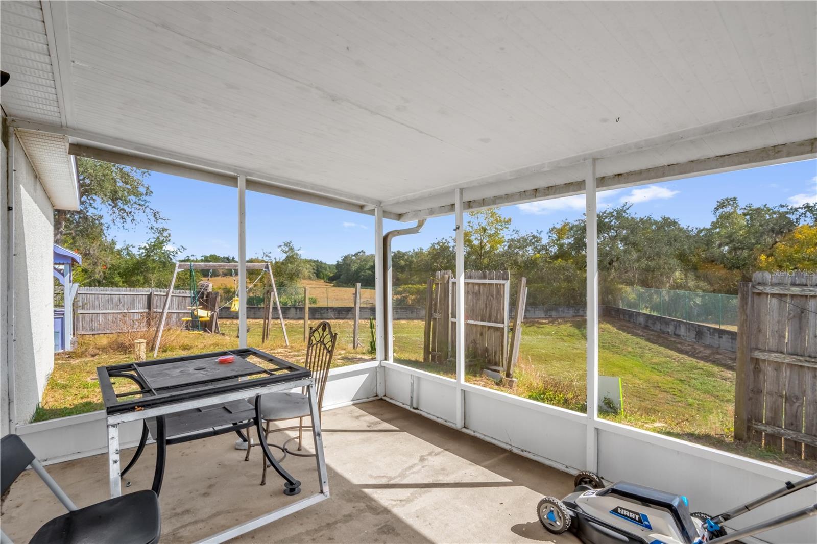 Image 18 of 25 For 3444 Dartford Drive