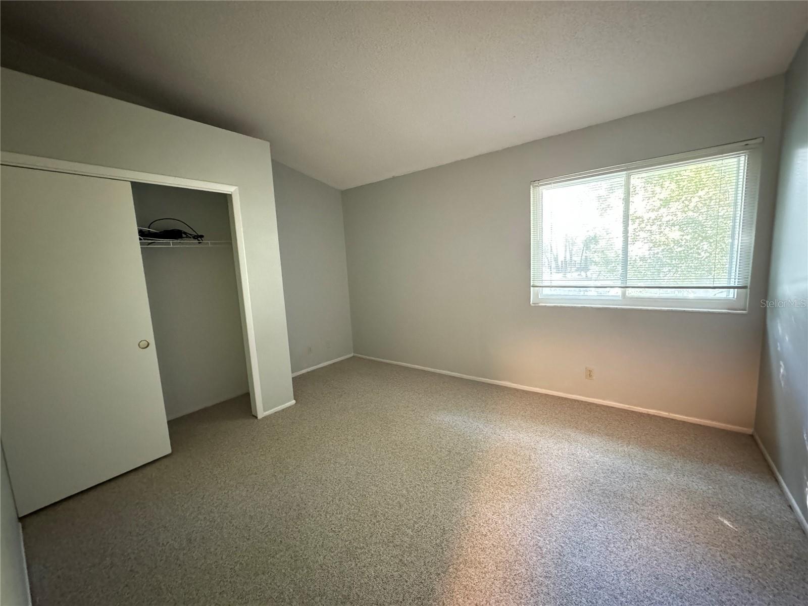 Image 23 of 25 For 626 Red Oak Circle 110