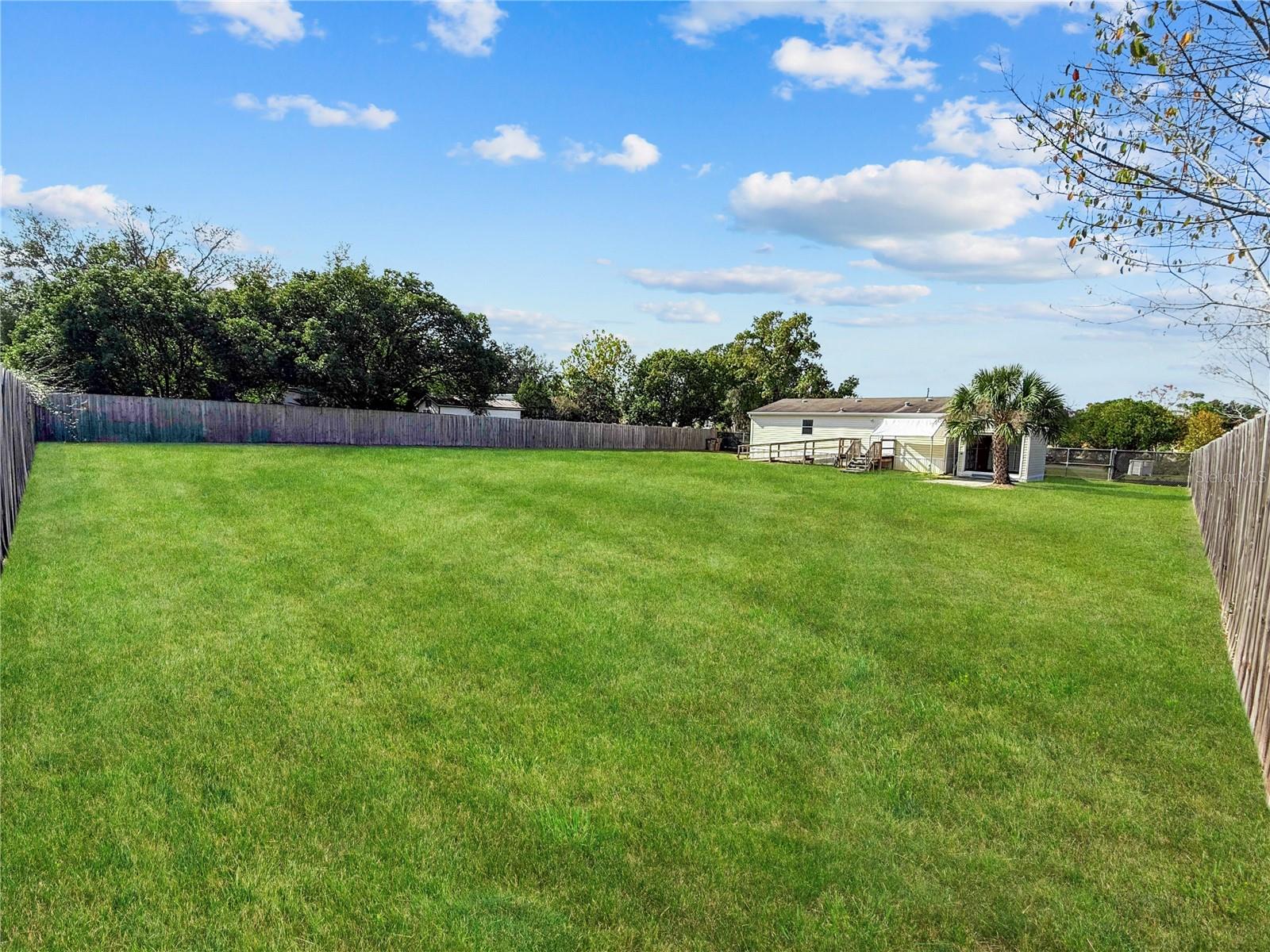 Image 11 of 33 For 35620 Shelley Drive