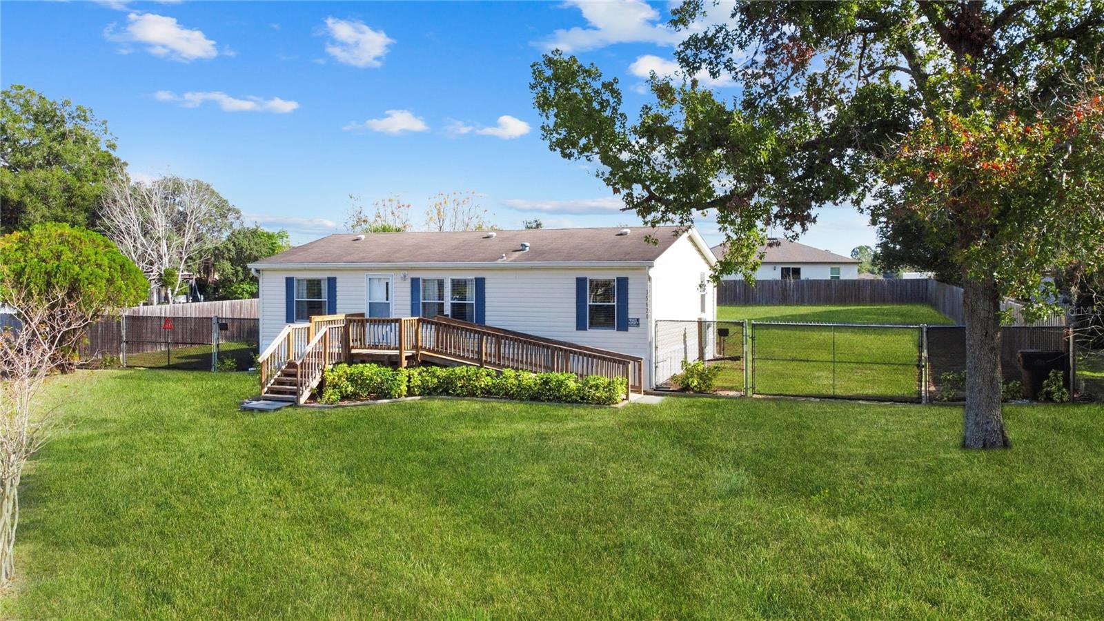 Image 8 of 33 For 35620 Shelley Drive