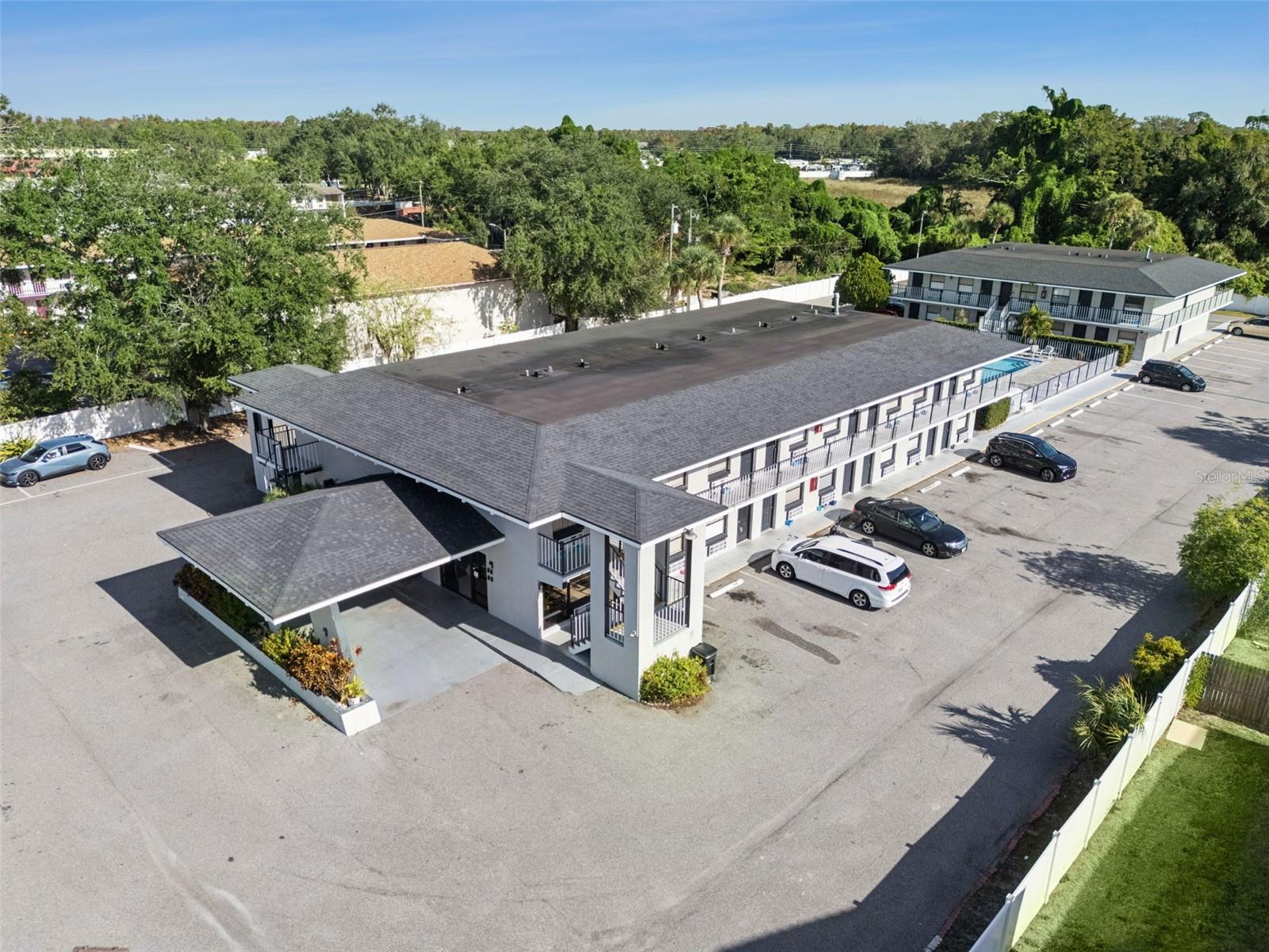 Image 17 of 23 For 4643 Irlo Bronson Memorial Highway