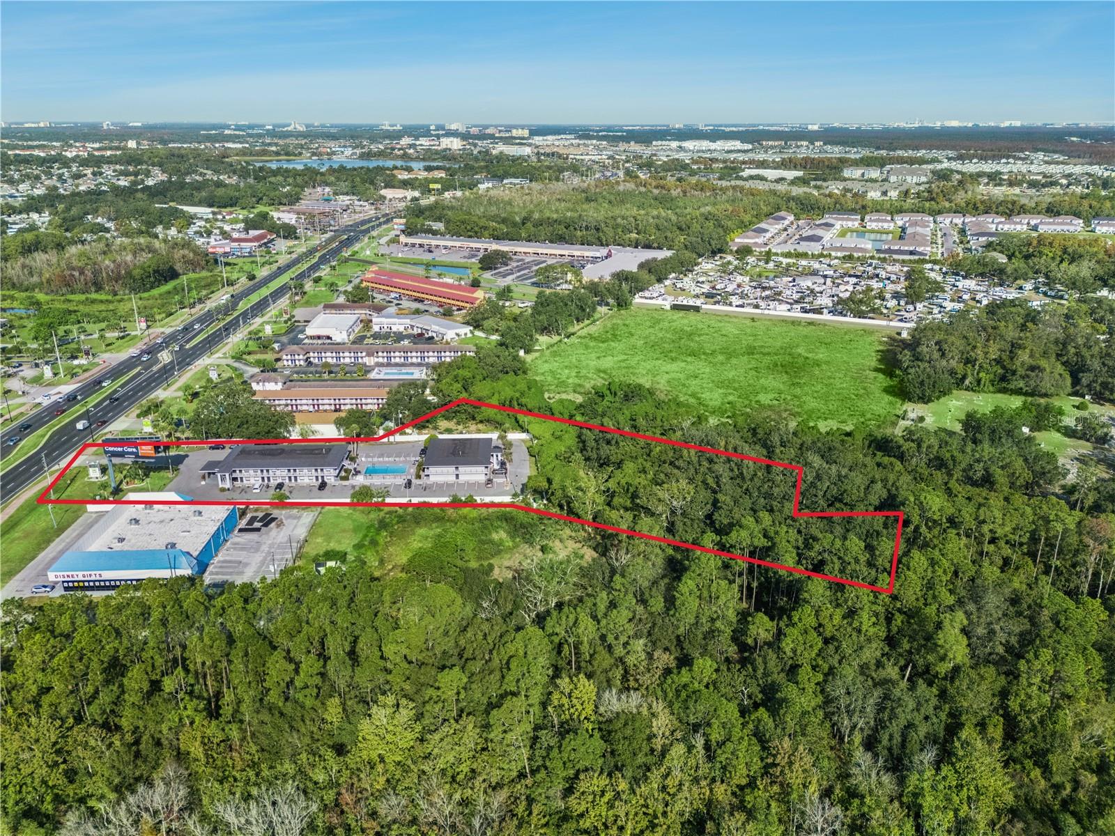 Image 19 of 23 For 4643 Irlo Bronson Memorial Highway