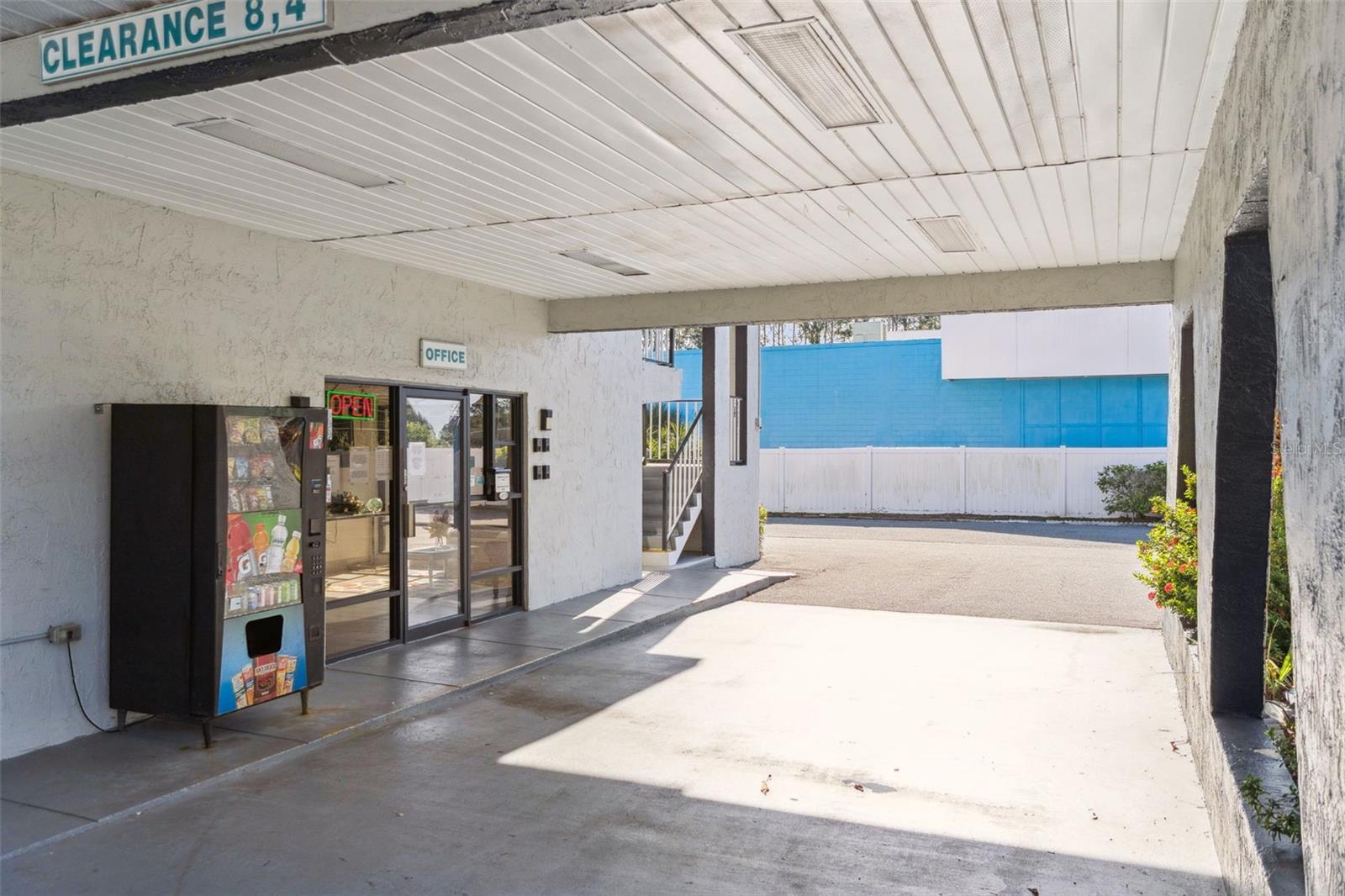 Image 6 of 23 For 4643 Irlo Bronson Memorial Highway