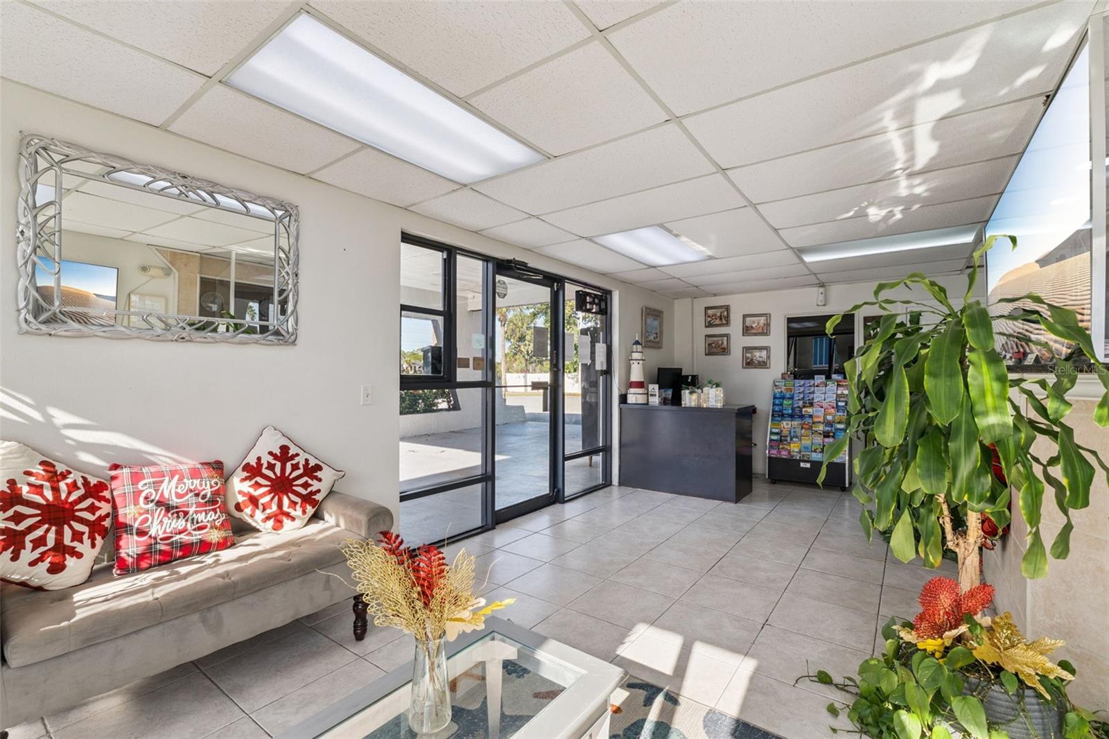 Image 8 of 23 For 4643 Irlo Bronson Memorial Highway