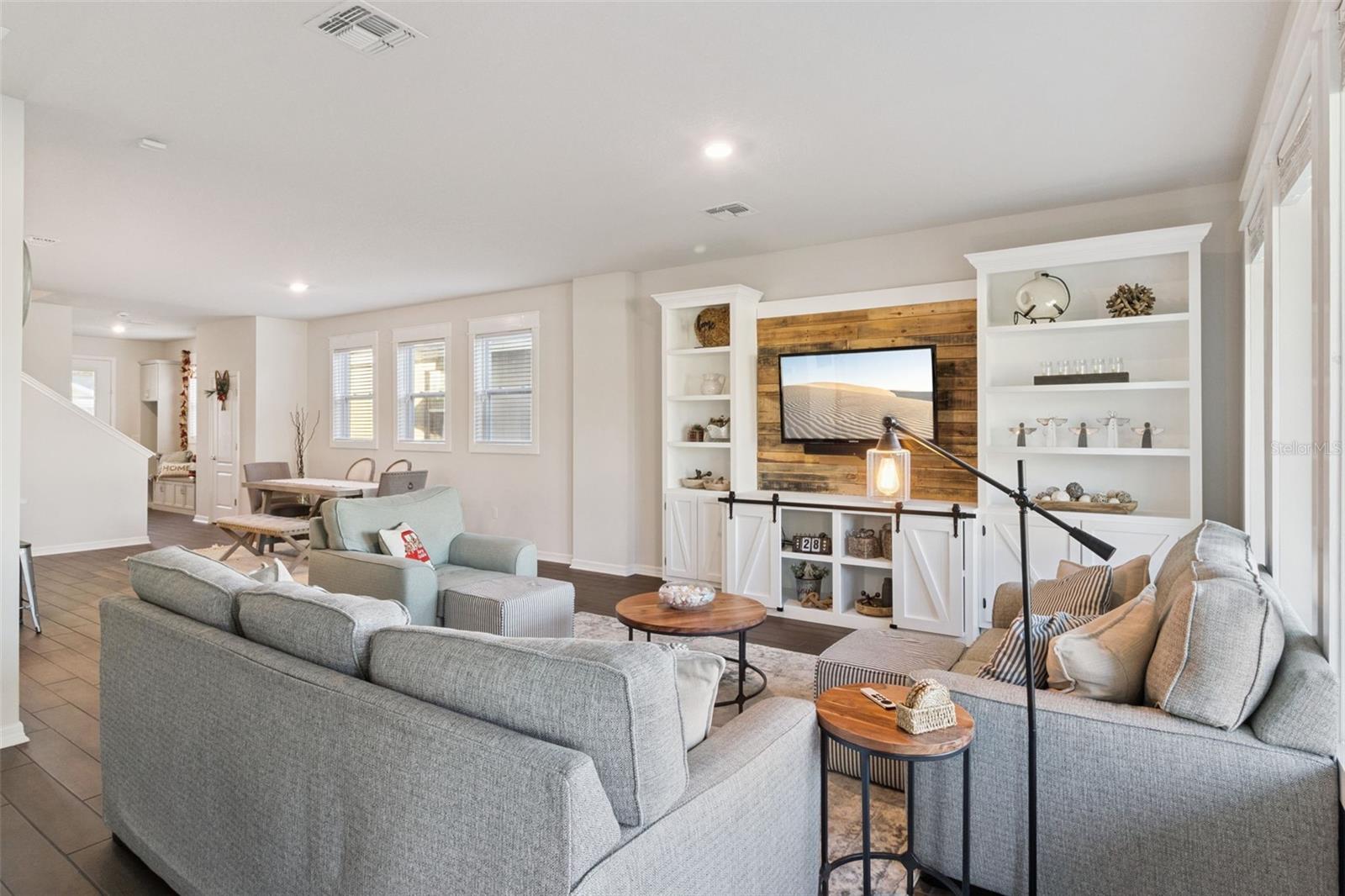 Image 18 of 50 For 2916 Deerberry Lane