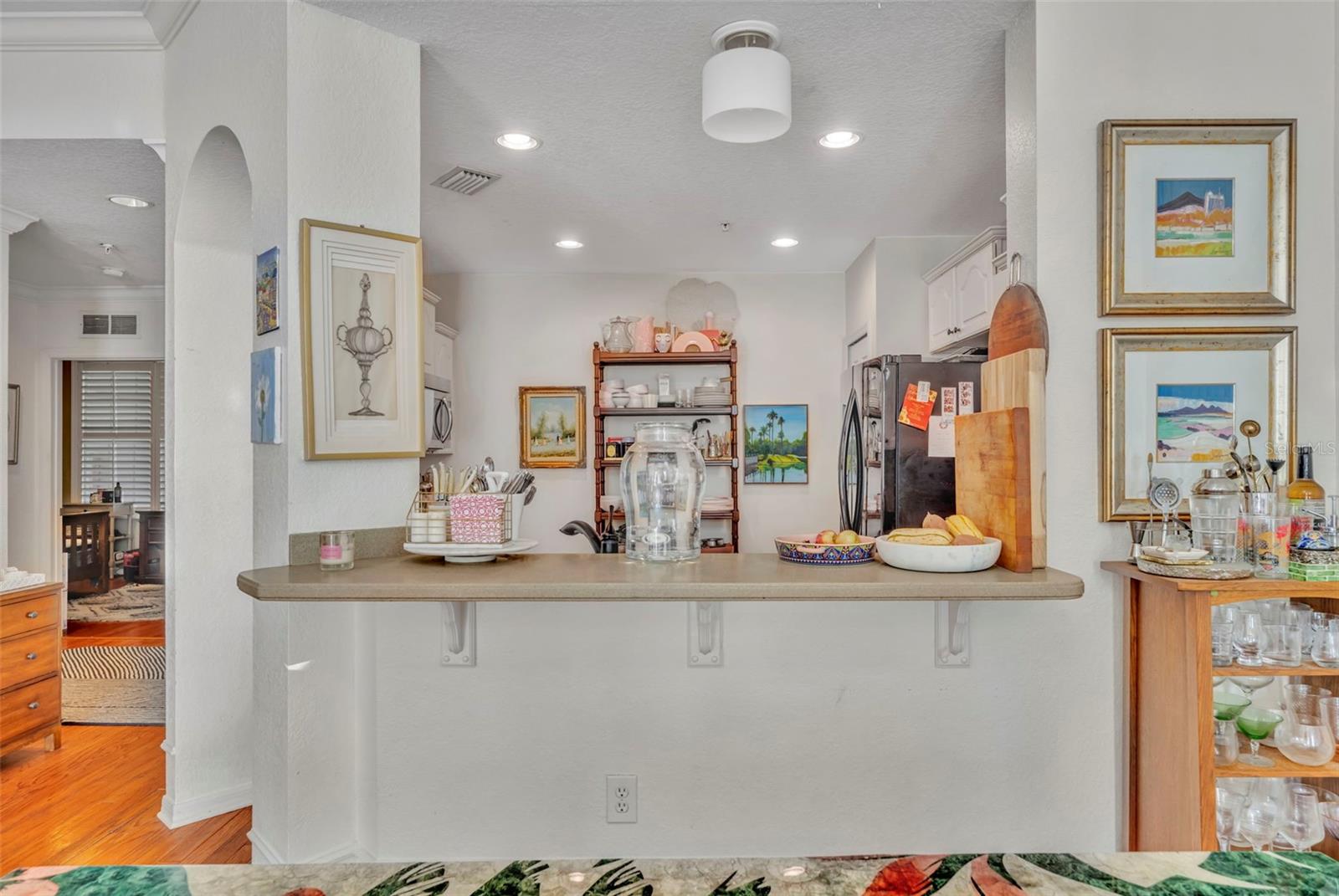 Image 11 of 32 For 1053 Oak Pond Drive 302