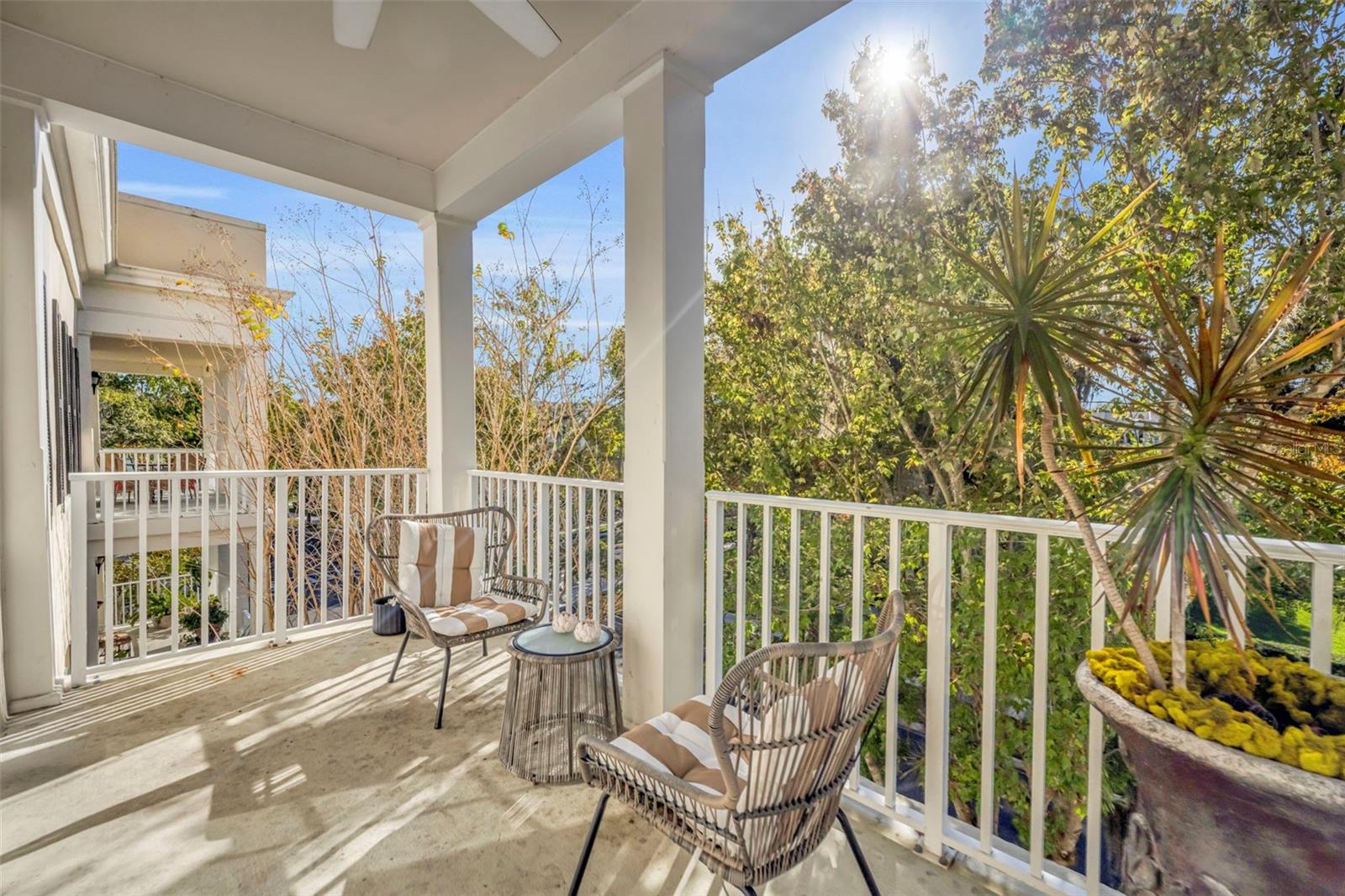 Image 22 of 32 For 1053 Oak Pond Drive 302