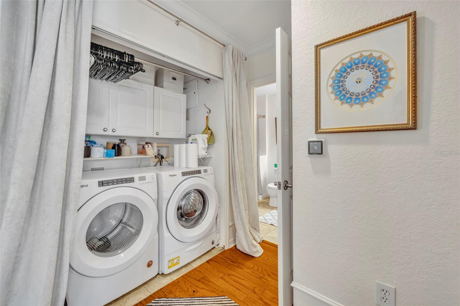 Image 24 of 32 For 1053 Oak Pond Drive 302