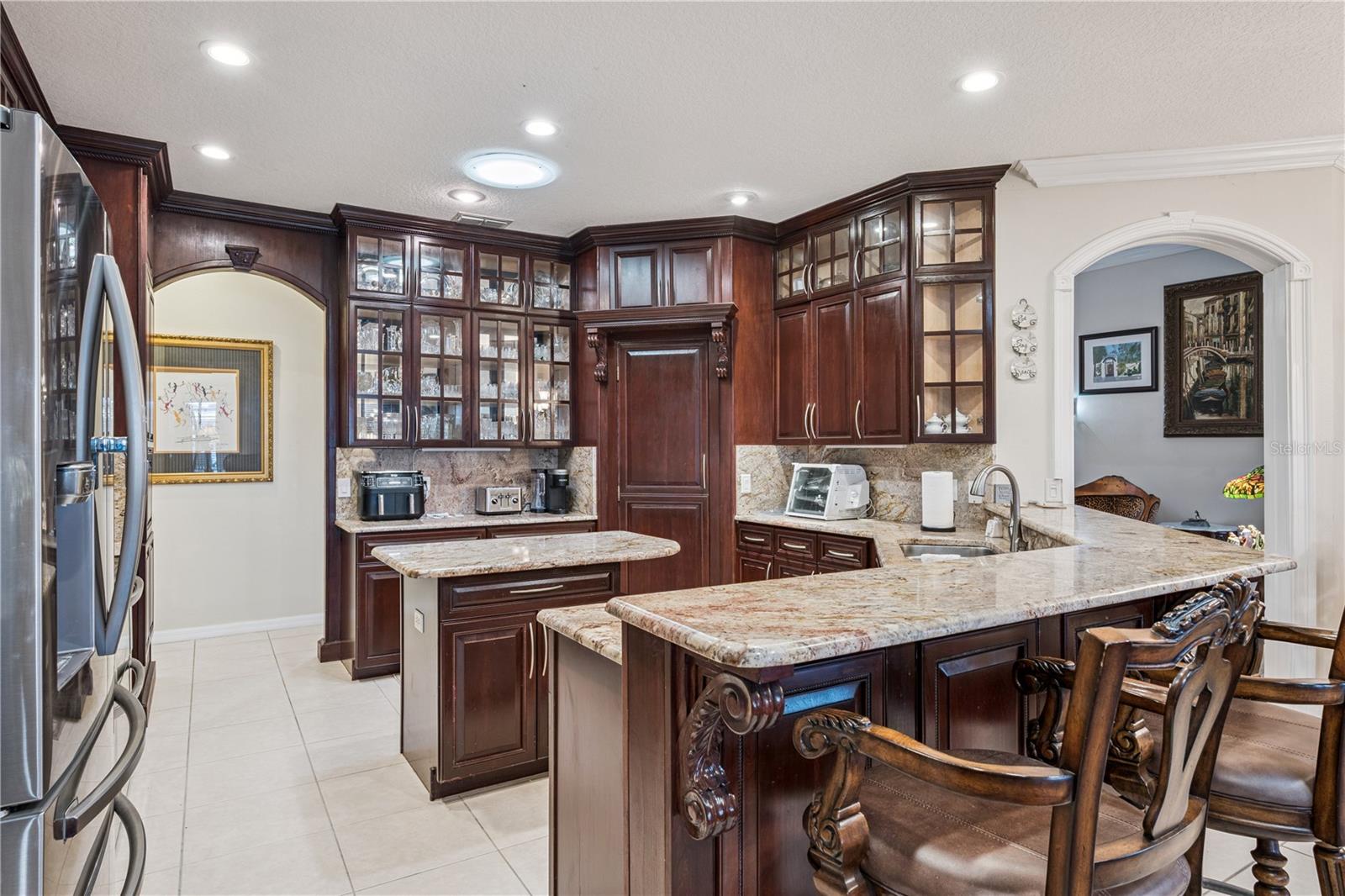 Image 10 of 39 For 2564 Chapala Drive