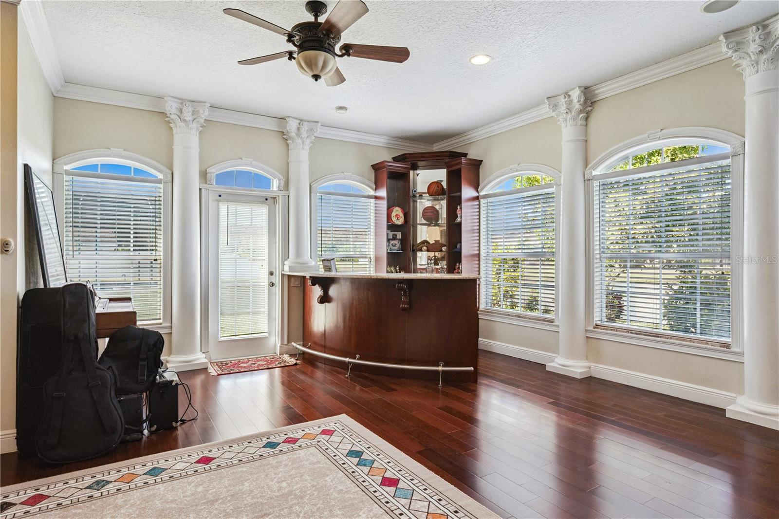 Image 15 of 39 For 2564 Chapala Drive