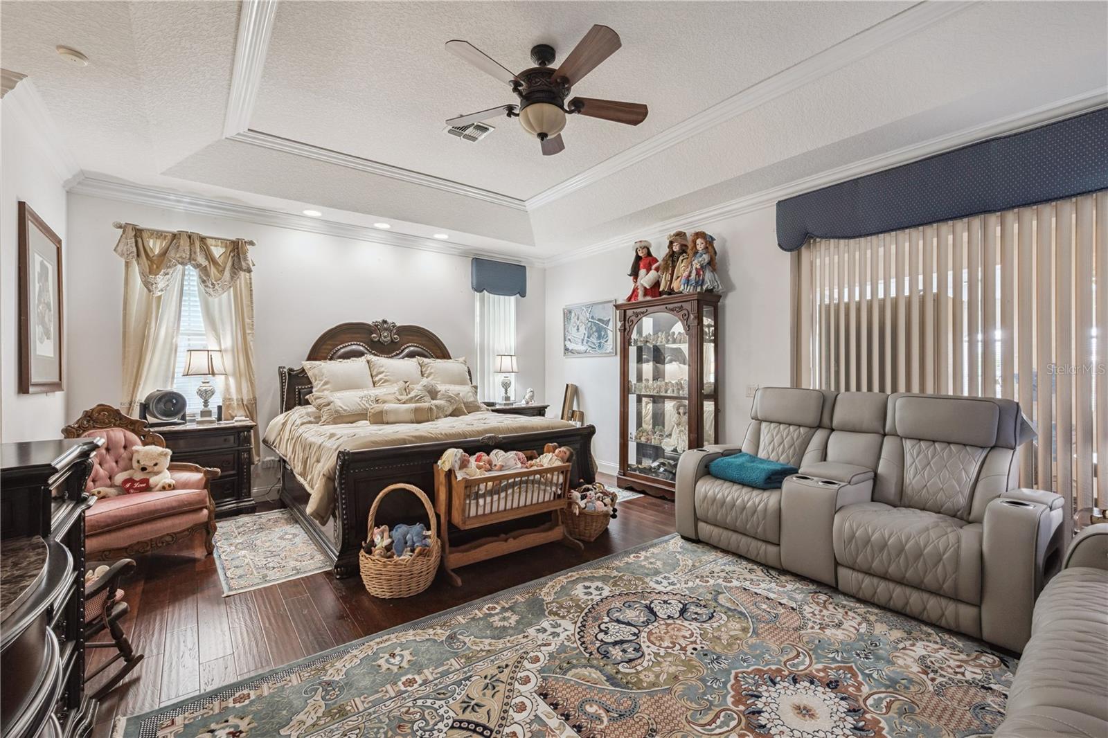 Image 19 of 39 For 2564 Chapala Drive