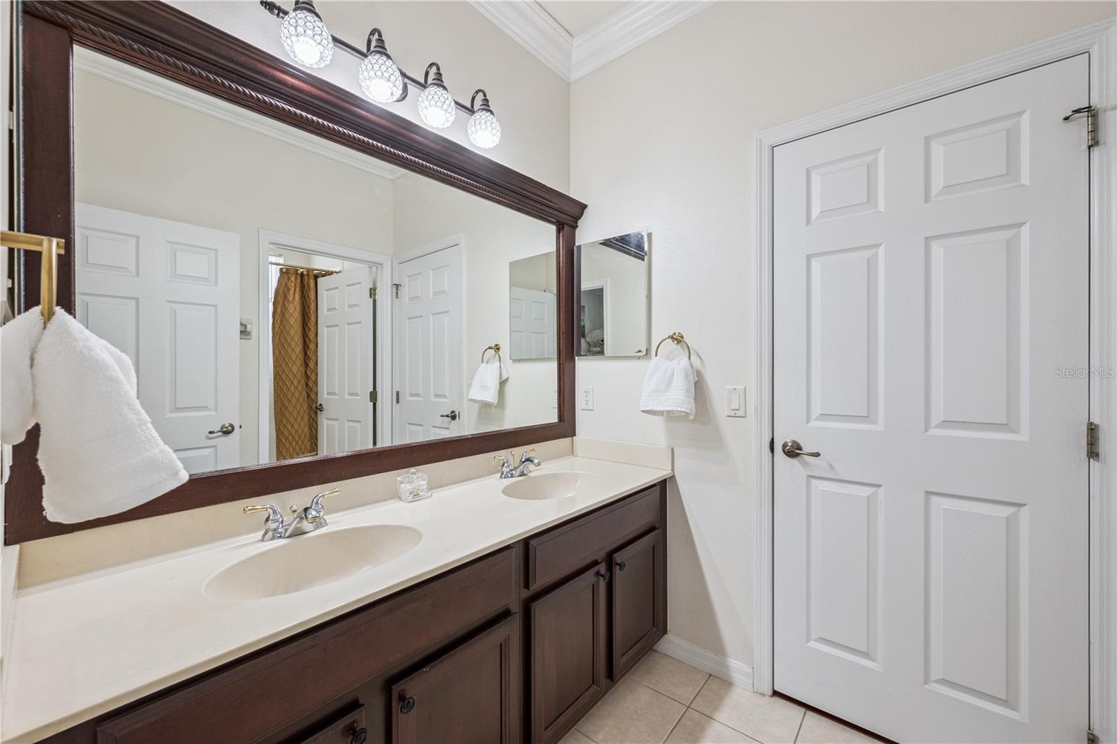 Image 27 of 39 For 2564 Chapala Drive