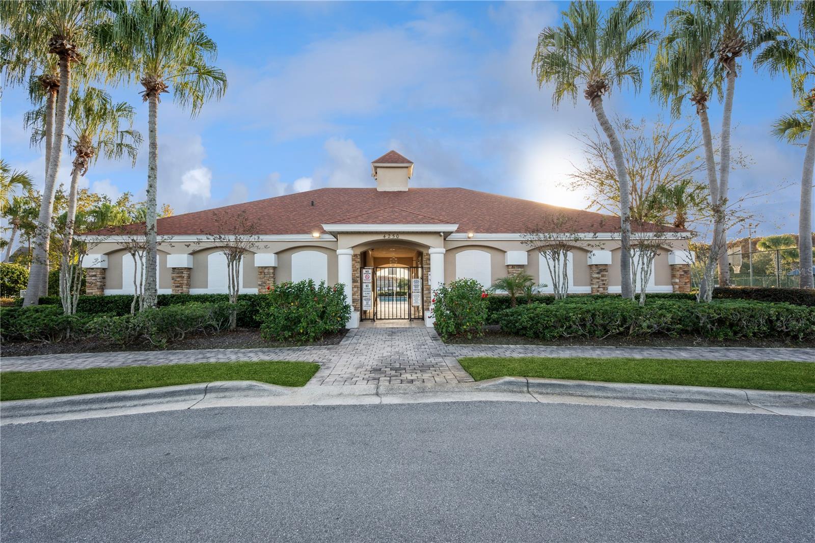 Image 33 of 39 For 2564 Chapala Drive