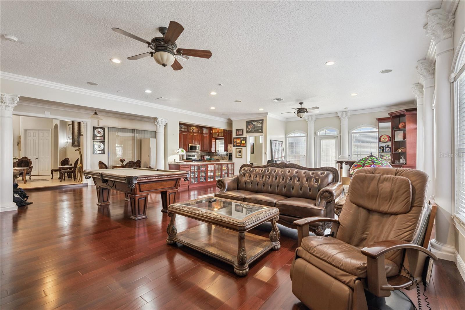 Image 9 of 39 For 2564 Chapala Drive