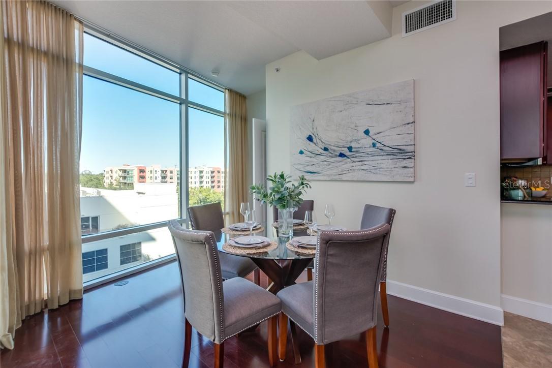 Image 13 of 35 For 101 Eola Drive 621